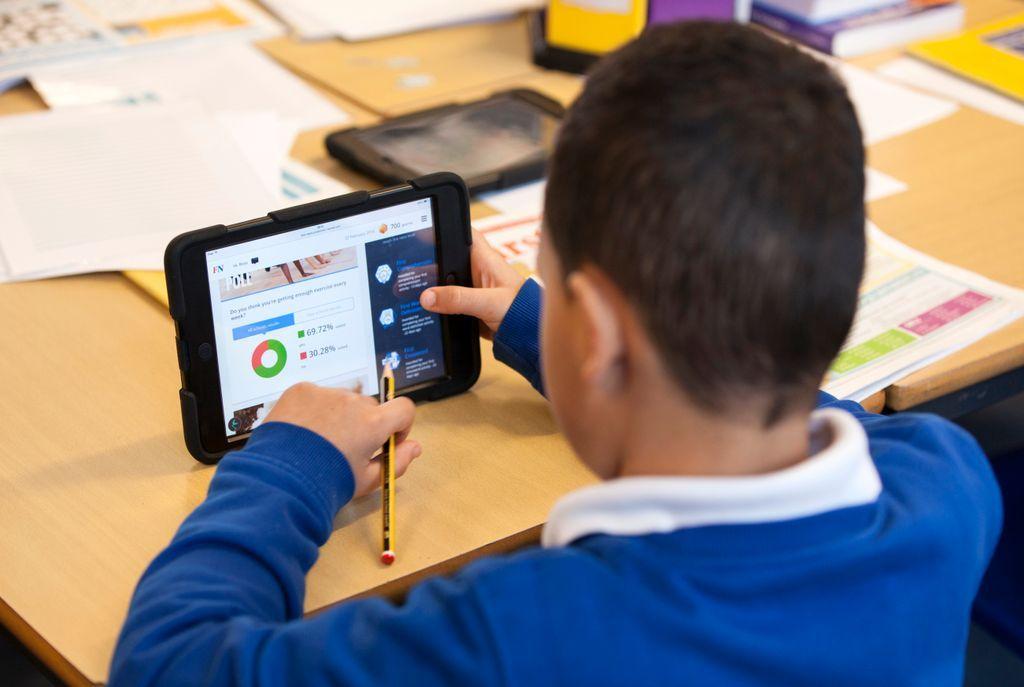 First News Engage Pro Screenshot